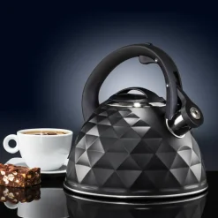 Czajnik z gwizdkiem Diamond 2,5 l AMBITION