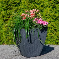 Donica ogrodowa kwadratowa 39 cm x 39 cm x 42 cm PATIO