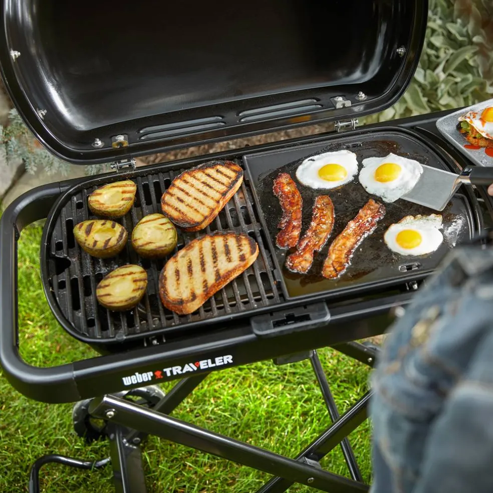 Grill gazowy składany Traveler czarny WEBER