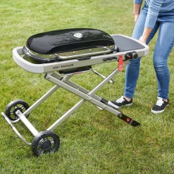 Grill gazowy Traveler czarny WEBER