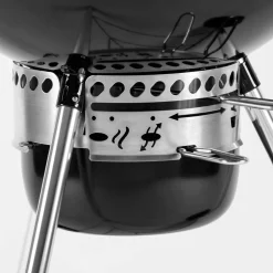Grill węglowy ze stali chromowanej Master Touch E-575 GBS 57 cm WEBER