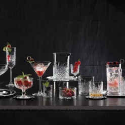 Komplet 6 kieliszków do wódki na nóżce Timeless 60 ml PASABAHCE