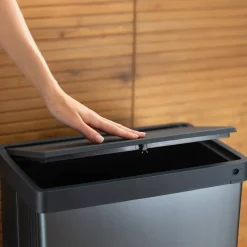 Kosz do śmieci Verto 54 l CURVER