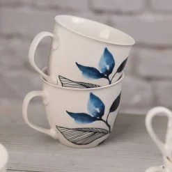 Kubek porcelanowy 550 ml Blue Flower AMBITION