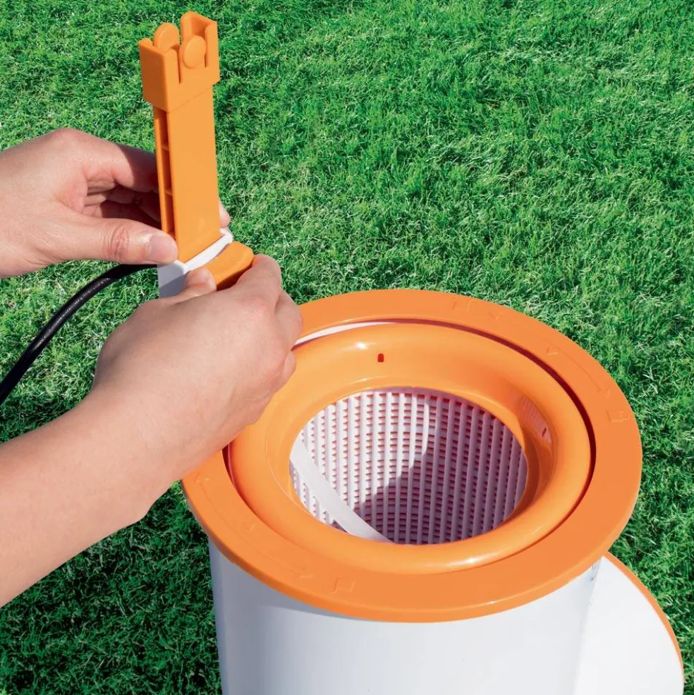 Pompa filtrująca Skimatic ze skimmerem 3974 l/h BESTWAY