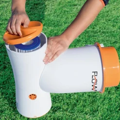 Pompa filtrująca Skimatic ze skimmerem 3974 l/h BESTWAY