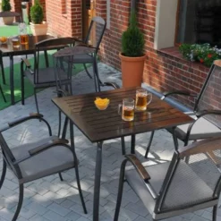 Stół ogrodowy Astor 90 x 90 cm PATIO