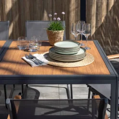 Zestaw mebli ogrodowych ze stołem Harlem PATIO